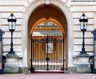 Buckingham Sarayı'na giriş